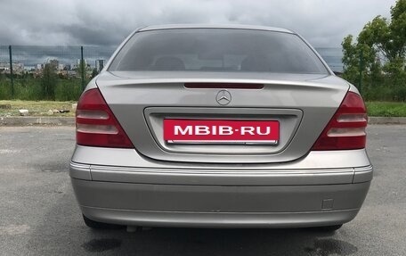 Mercedes-Benz C-Класс, 2003 год, 550 000 рублей, 5 фотография