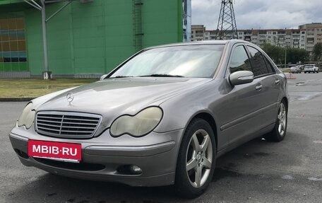 Mercedes-Benz C-Класс, 2003 год, 550 000 рублей, 2 фотография
