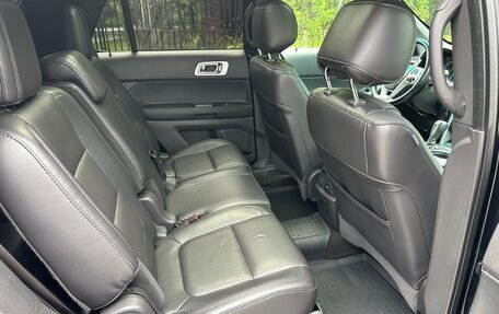 Ford Explorer VI, 2013 год, 2 250 000 рублей, 33 фотография