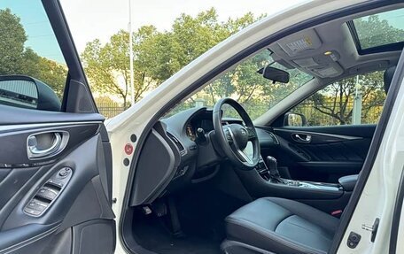Infiniti Q50 I рестайлинг, 2022 год, 2 170 000 рублей, 12 фотография