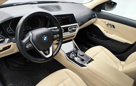 BMW 3 серия, 2020 год, 2 950 000 рублей, 12 фотография