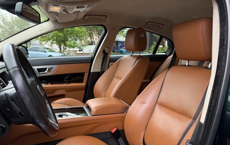 Jaguar XF I рестайлинг, 2012 год, 1 850 000 рублей, 16 фотография