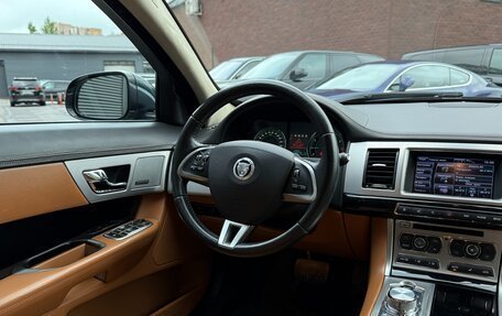 Jaguar XF I рестайлинг, 2012 год, 1 850 000 рублей, 33 фотография