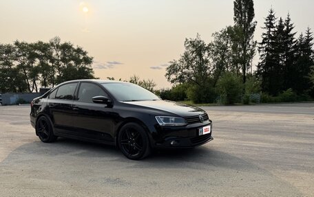 Volkswagen Jetta VI, 2013 год, 1 150 000 рублей, 3 фотография