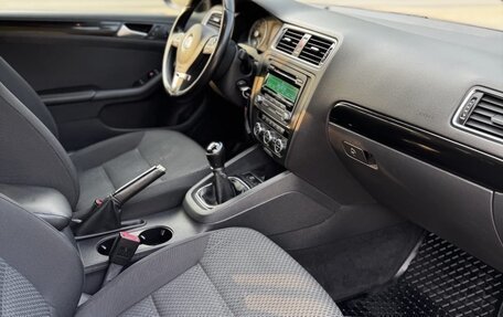 Volkswagen Jetta VI, 2013 год, 1 150 000 рублей, 10 фотография