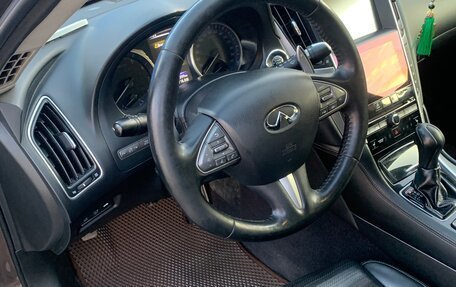 Infiniti Q50 I рестайлинг, 2014 год, 1 600 000 рублей, 11 фотография