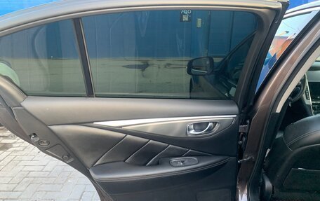 Infiniti Q50 I рестайлинг, 2014 год, 1 600 000 рублей, 17 фотография