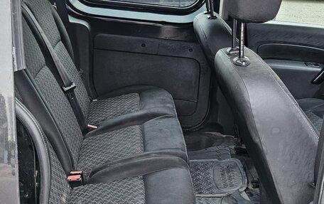 Renault Kangoo II рестайлинг, 2014 год, 700 000 рублей, 11 фотография