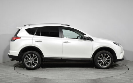 Toyota RAV4, 2018 год, 2 959 000 рублей, 4 фотография
