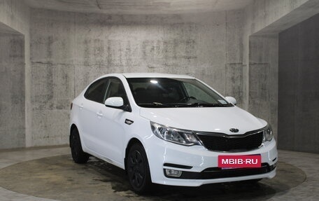 KIA Rio III рестайлинг, 2017 год, 892 000 рублей, 3 фотография