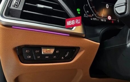 BMW 3 серия, 2022 год, 3 299 000 рублей, 8 фотография