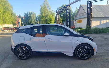 BMW i3 I01 рестайлинг, 2014 год, 1 750 000 рублей, 4 фотография