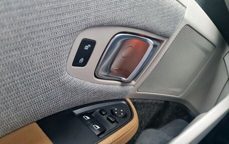 BMW i3 I01 рестайлинг, 2014 год, 1 750 000 рублей, 13 фотография