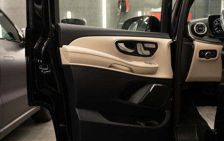 Mercedes-Benz V-Класс, 2025 год, 14 350 000 рублей, 9 фотография