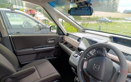 Honda Freed II, 2020 год, 2 200 000 рублей, 22 фотография