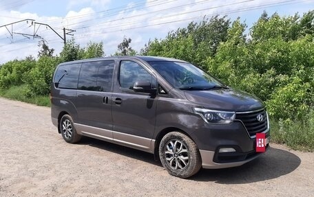 Hyundai H-1 II рестайлинг, 2020 год, 2 660 000 рублей, 7 фотография