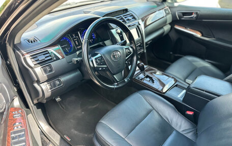 Toyota Camry, 2015 год, 1 620 000 рублей, 4 фотография