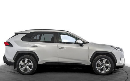 Toyota RAV4, 2020 год, 3 120 000 рублей, 4 фотография