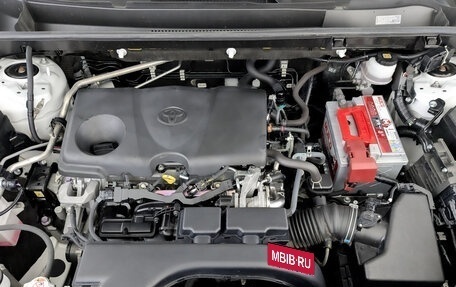 Toyota RAV4, 2020 год, 3 120 000 рублей, 9 фотография