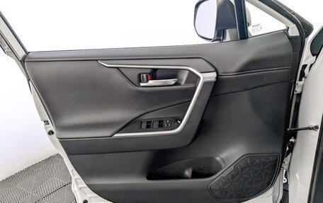 Toyota RAV4, 2020 год, 3 120 000 рублей, 19 фотография