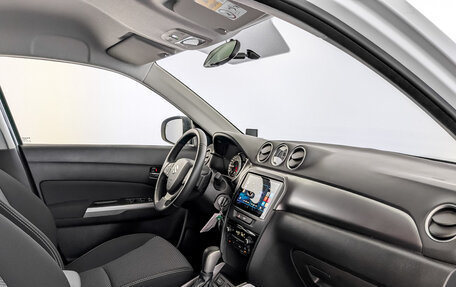 Suzuki Vitara II рестайлинг, 2022 год, 2 490 000 рублей, 11 фотография