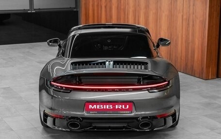 Porsche 911, 2021 год, 17 895 000 рублей, 10 фотография