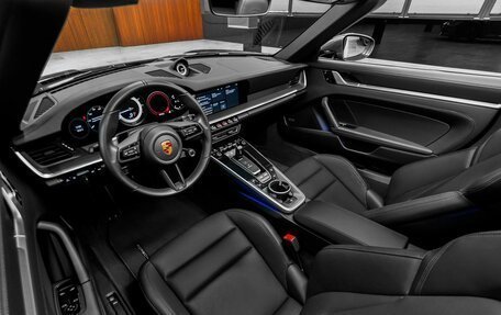 Porsche 911, 2021 год, 17 895 000 рублей, 23 фотография