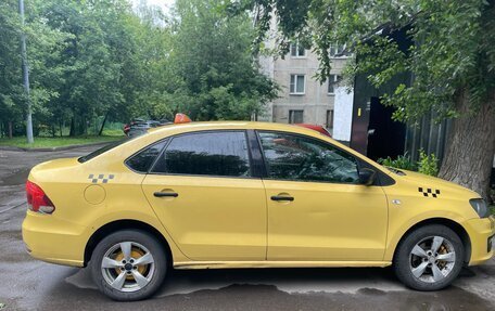 Volkswagen Polo VI (EU Market), 2019 год, 550 000 рублей, 2 фотография