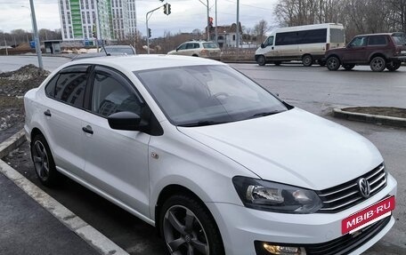 Volkswagen Polo VI (EU Market), 2018 год, 1 070 000 рублей, 8 фотография
