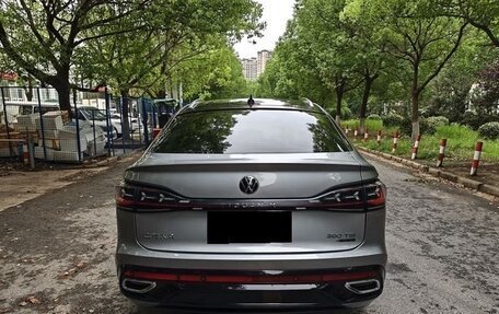 Volkswagen Tiguan II, 2022 год, 3 020 000 рублей, 7 фотография