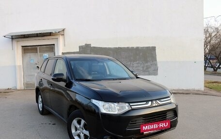 Mitsubishi Outlander III рестайлинг 3, 2012 год, 1 070 000 рублей, 4 фотография