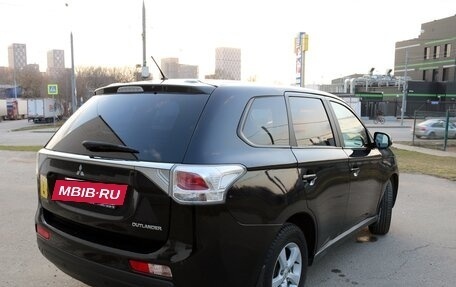 Mitsubishi Outlander III рестайлинг 3, 2012 год, 1 070 000 рублей, 6 фотография