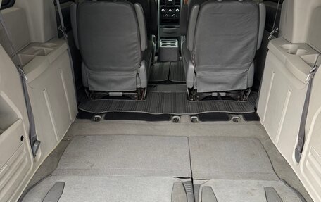 Chrysler Town & Country V рестайлинг, 2008 год, 1 150 000 рублей, 12 фотография