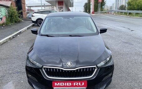 Skoda Rapid II, 2021 год, 1 780 000 рублей, 2 фотография