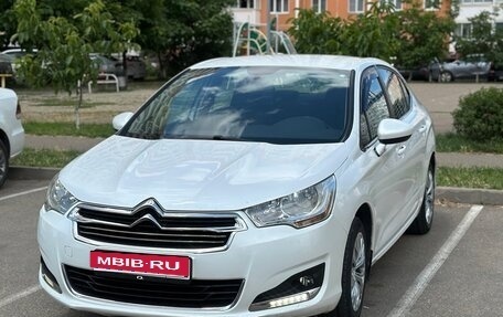Citroen C4 II рестайлинг, 2015 год, 650 000 рублей, 1 фотография