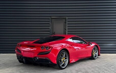 Ferrari F8, 2021 год, 32 200 000 рублей, 8 фотография
