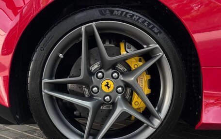 Ferrari F8, 2021 год, 32 200 000 рублей, 4 фотография