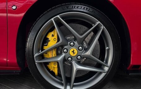 Ferrari F8, 2021 год, 32 200 000 рублей, 10 фотография