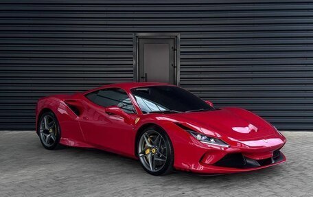 Ferrari F8, 2021 год, 32 200 000 рублей, 11 фотография
