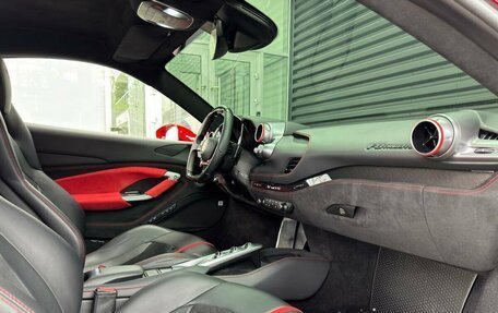 Ferrari F8, 2021 год, 32 200 000 рублей, 24 фотография