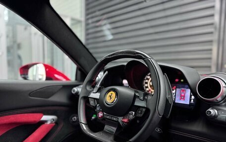 Ferrari F8, 2021 год, 32 200 000 рублей, 26 фотография