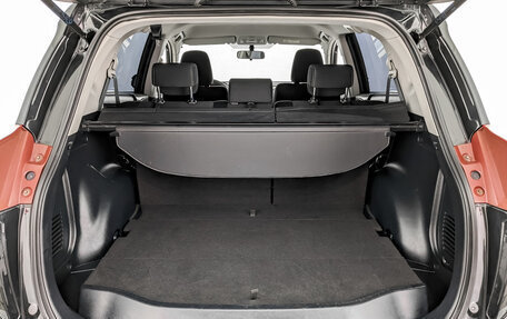 Toyota RAV4, 2013 год, 1 750 000 рублей, 10 фотография