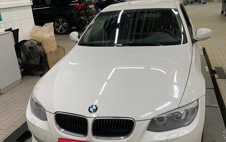 BMW 3 серия, 2011 год, 1 299 000 рублей, 2 фотография