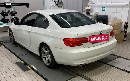 BMW 3 серия, 2011 год, 1 299 000 рублей, 3 фотография