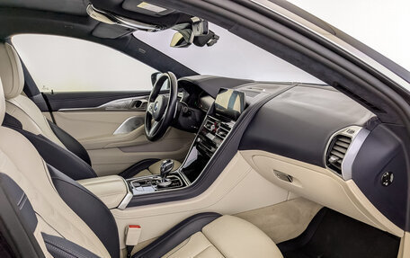 BMW 8 серия, 2021 год, 8 900 000 рублей, 11 фотография