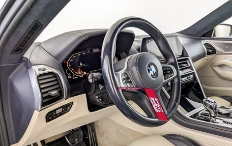 BMW 8 серия, 2021 год, 8 900 000 рублей, 16 фотография