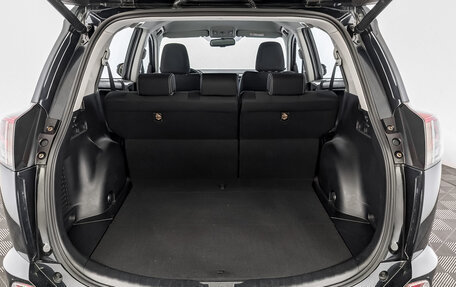 Toyota RAV4, 2016 год, 2 200 000 рублей, 10 фотография