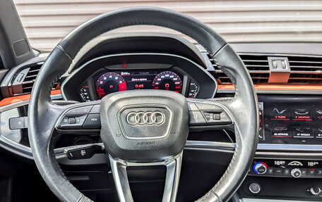 Audi Q3, 2019 год, 2 750 000 рублей, 21 фотография