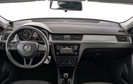 Skoda Rapid I, 2017 год, 900 000 рублей, 14 фотография