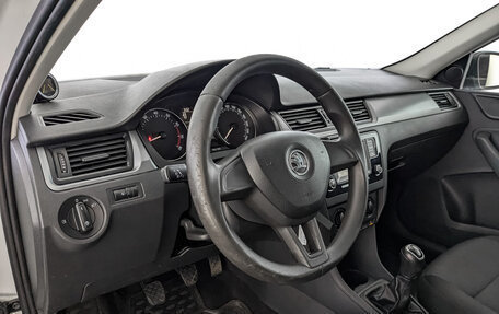 Skoda Rapid I, 2017 год, 900 000 рублей, 15 фотография
